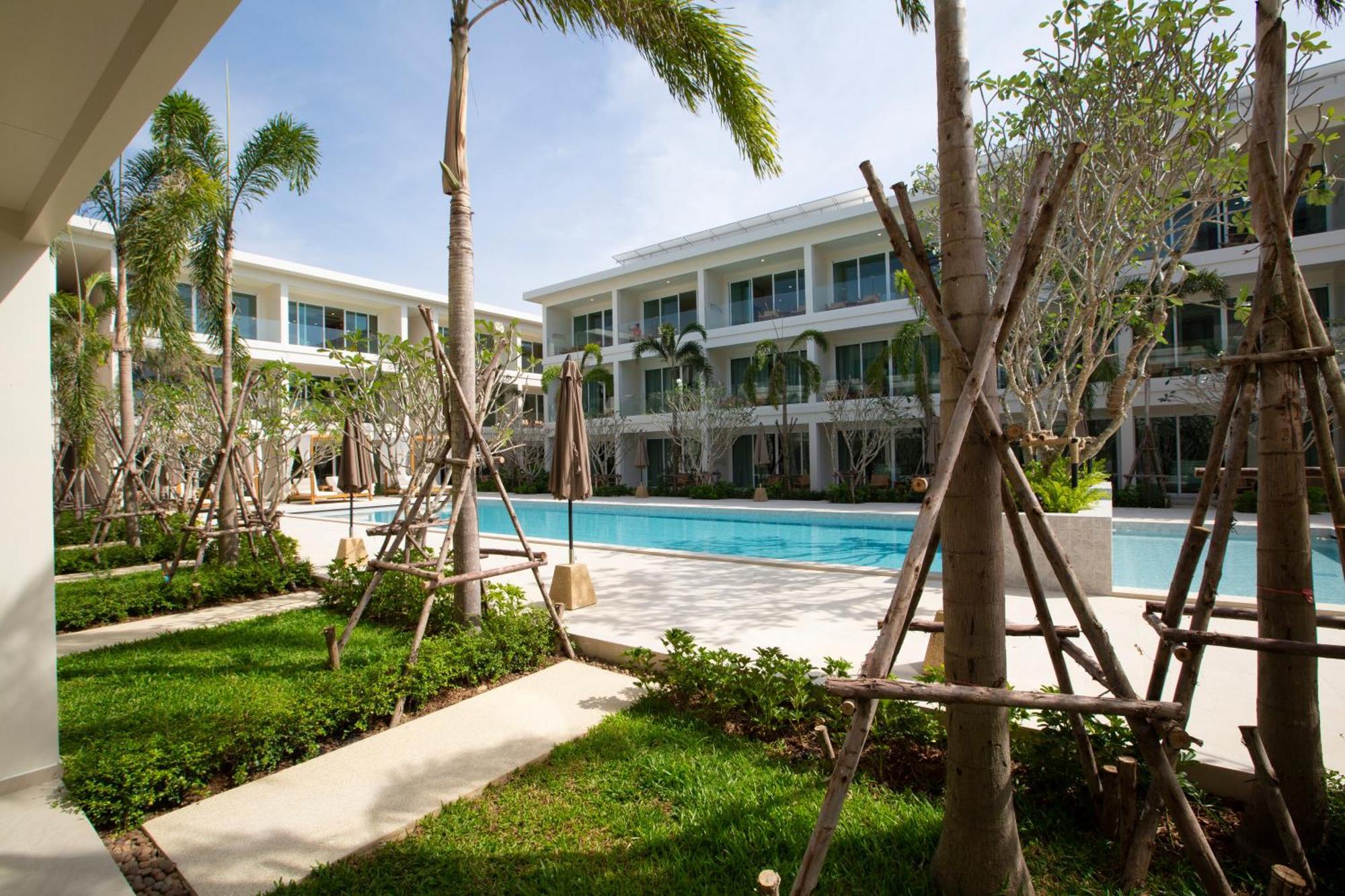 Niranapa Boutique Resort Pantai Kata Luaran gambar