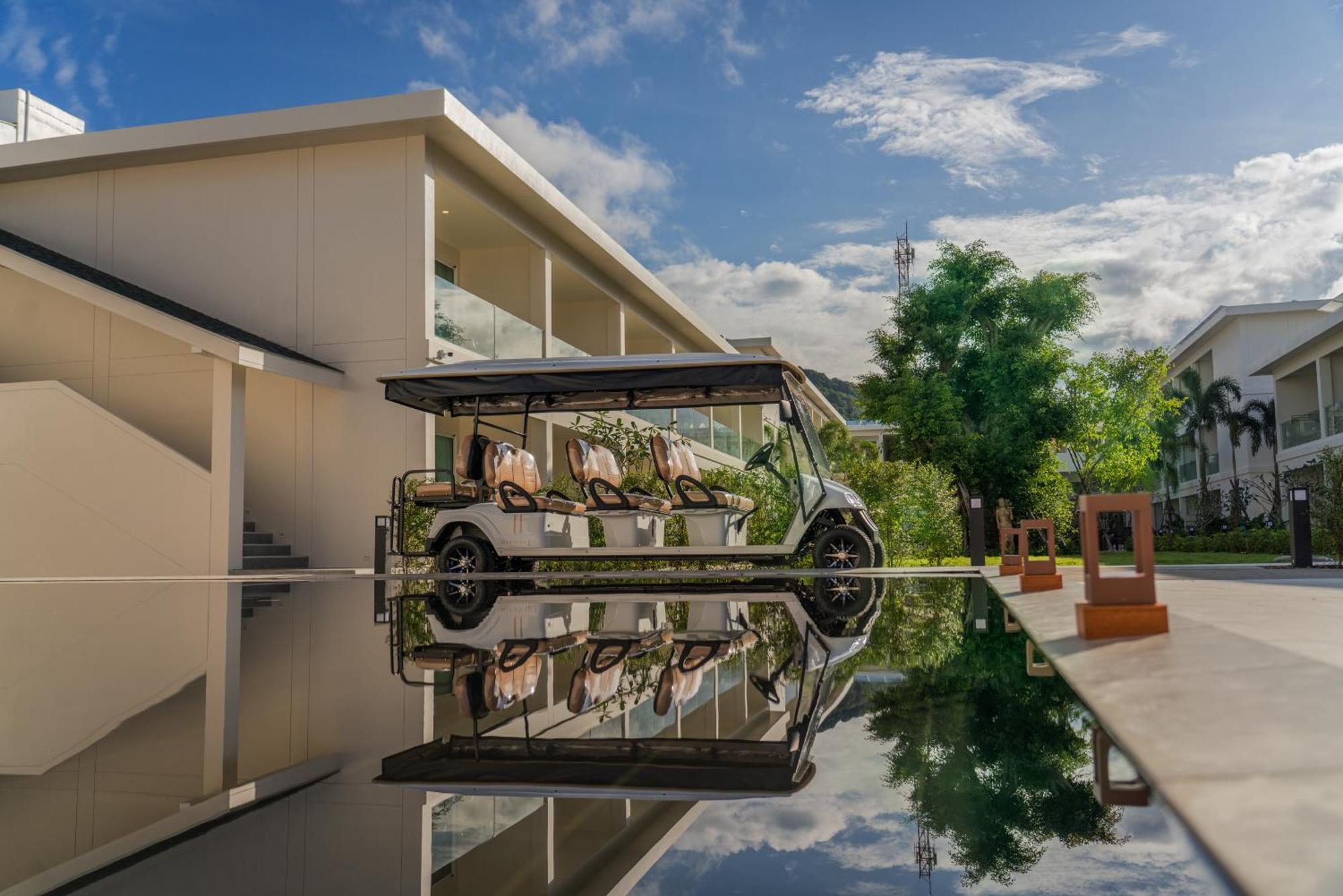 Niranapa Boutique Resort Pantai Kata Luaran gambar